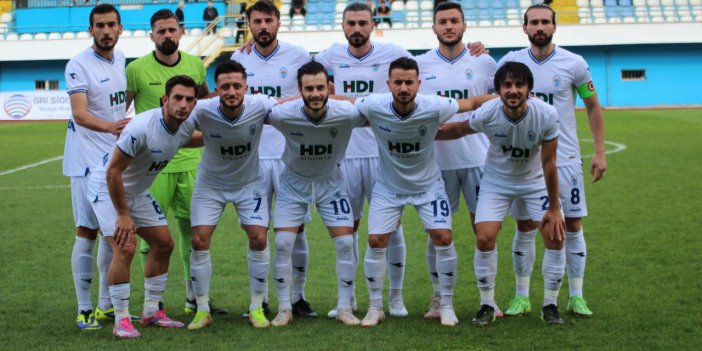 PAZARSPOR GALİBİYETLERİNE DEVAM EDİYOR