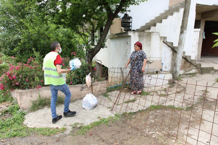 Fatsa Belediyesi’nden Karantinadaki Mahalleye Gıda Desteği