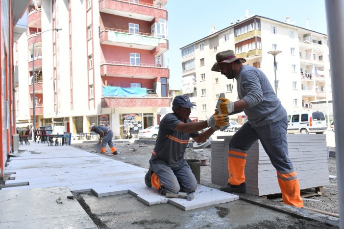 Yakutiye’de Yayla Yollarında Hummalı Çalışma