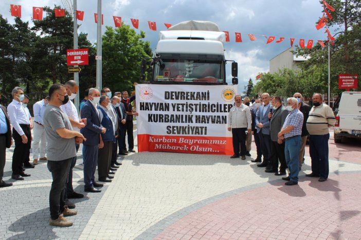 Kastamonu’dan Trakya Bölgesine Kurban Sevkiyatları Başladı