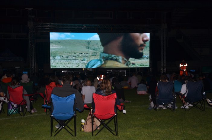 Altınordu’da Minderli Sinema Etkinlikleri Başladı