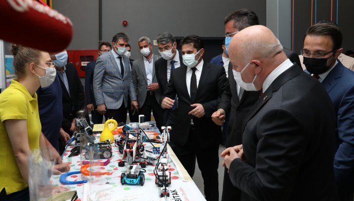 Geleceğin Dâhileri Robot Günleri’nde Yeteneklerini Sergiledi