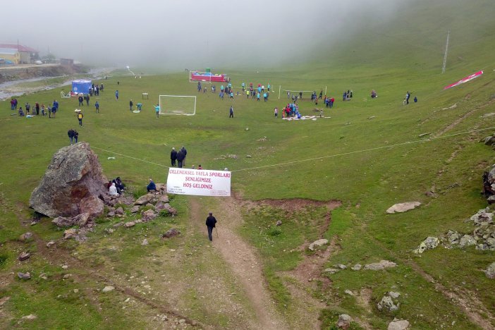 2 Bin Metre Rakımlı Yaylada Spor Şenliği Yapıldı