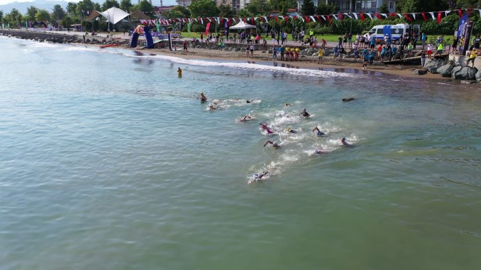 Triatlon Yarışmasında İlginç Olay