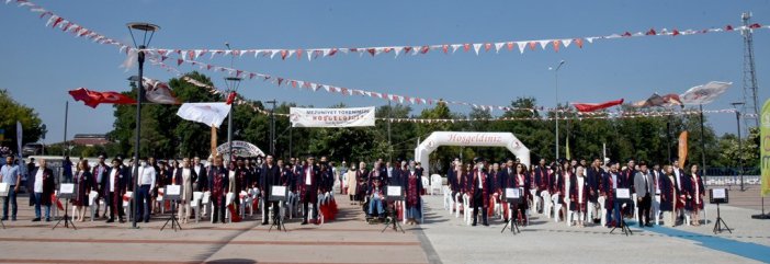 Omü Ziraat Fakültesi’nde Mezuniyet Coşkusu