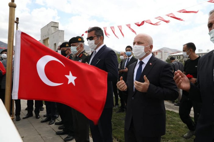 15 Temmuz Demokrasi Ve Milli Birlik Günü’nde Şehitlik Ziyareti