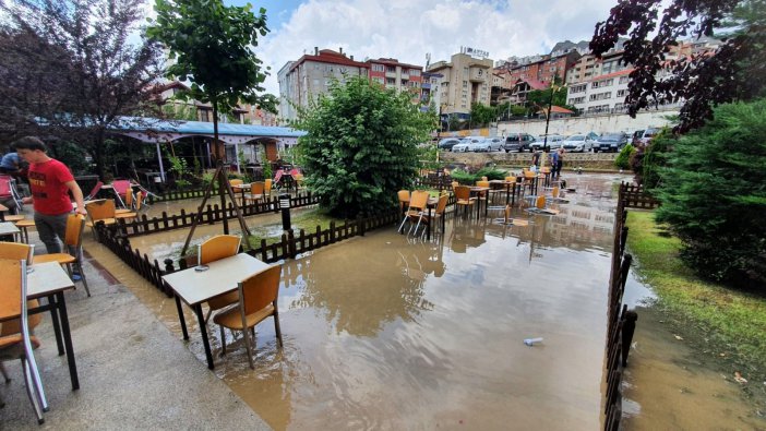 Gümüşhane’de Kuvvetli Sağanak Etkili Oldu