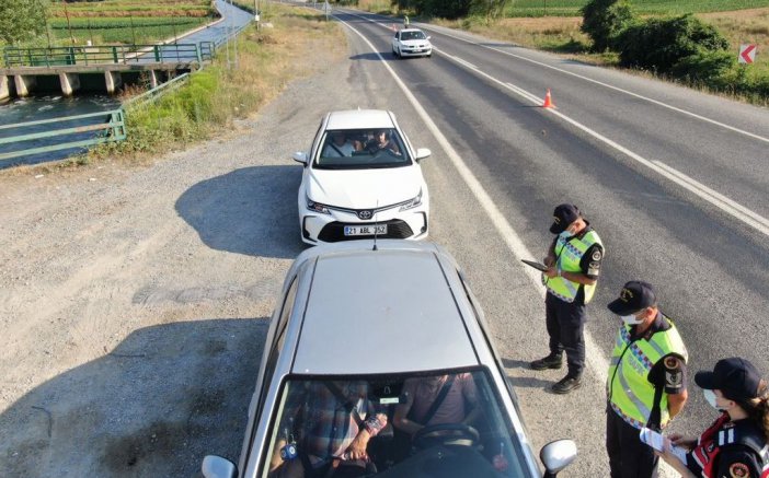 Jandarma’dan Bayram Öncesi Drone İle Trafik Denetimi