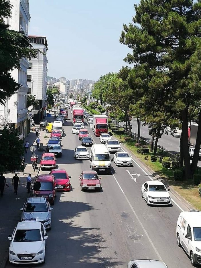 Fatsa’da Bayram Arifesi Yollar Kilitlendi