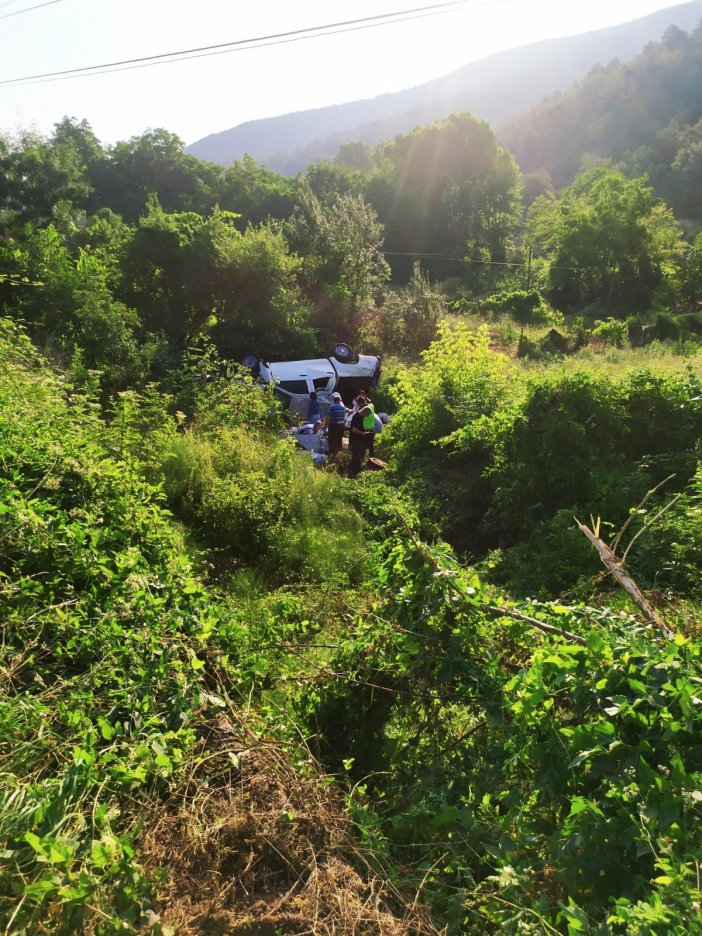 Samsun’da Pikap Şarampole Yuvarlandı: 6 Yaralı