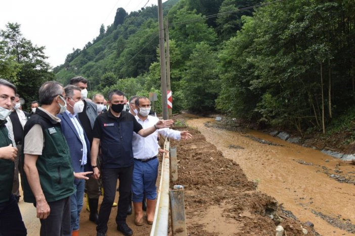 Tarım Ve Orman Bakanı Dr. Bekir Pakdemirli Büyükköy’de İncelemelerde Bulundu