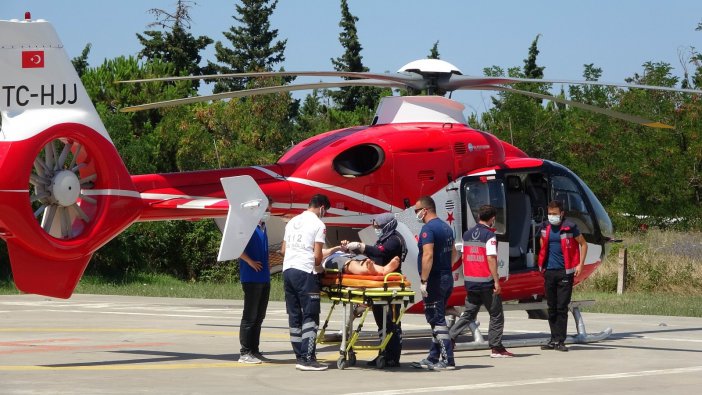 Duvardan Düşen Üniversiteli Kızın Yardımına Ambulans Helikopter Yetişti