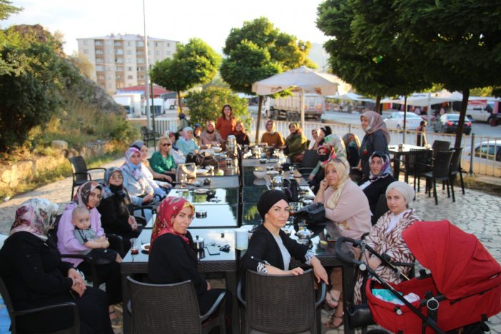 Sosyal Medyada Sözleştiler, Oltu’da Buluştular