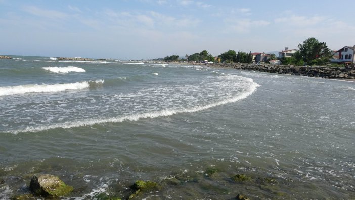 Samsun’da Denizde Boğulma Tehlikesi Geçiren 2 İnşaat İşçisinin Durumu Ağır