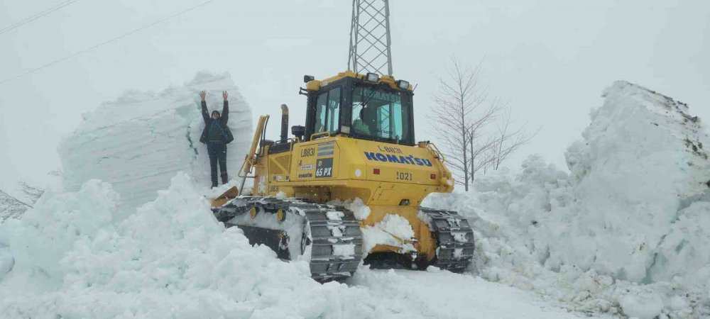 MACAHEL GEÇİDİ 19 Günlük Kar Esareti Sona Erdi